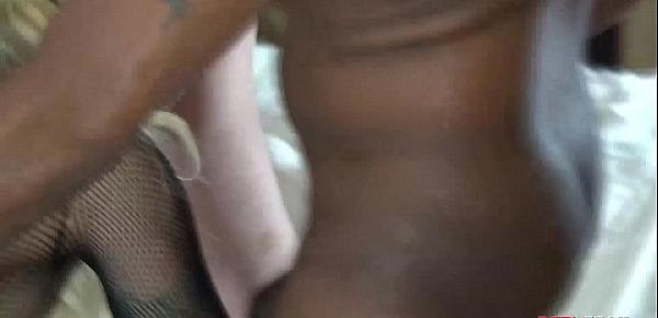  Painful anal for this white women